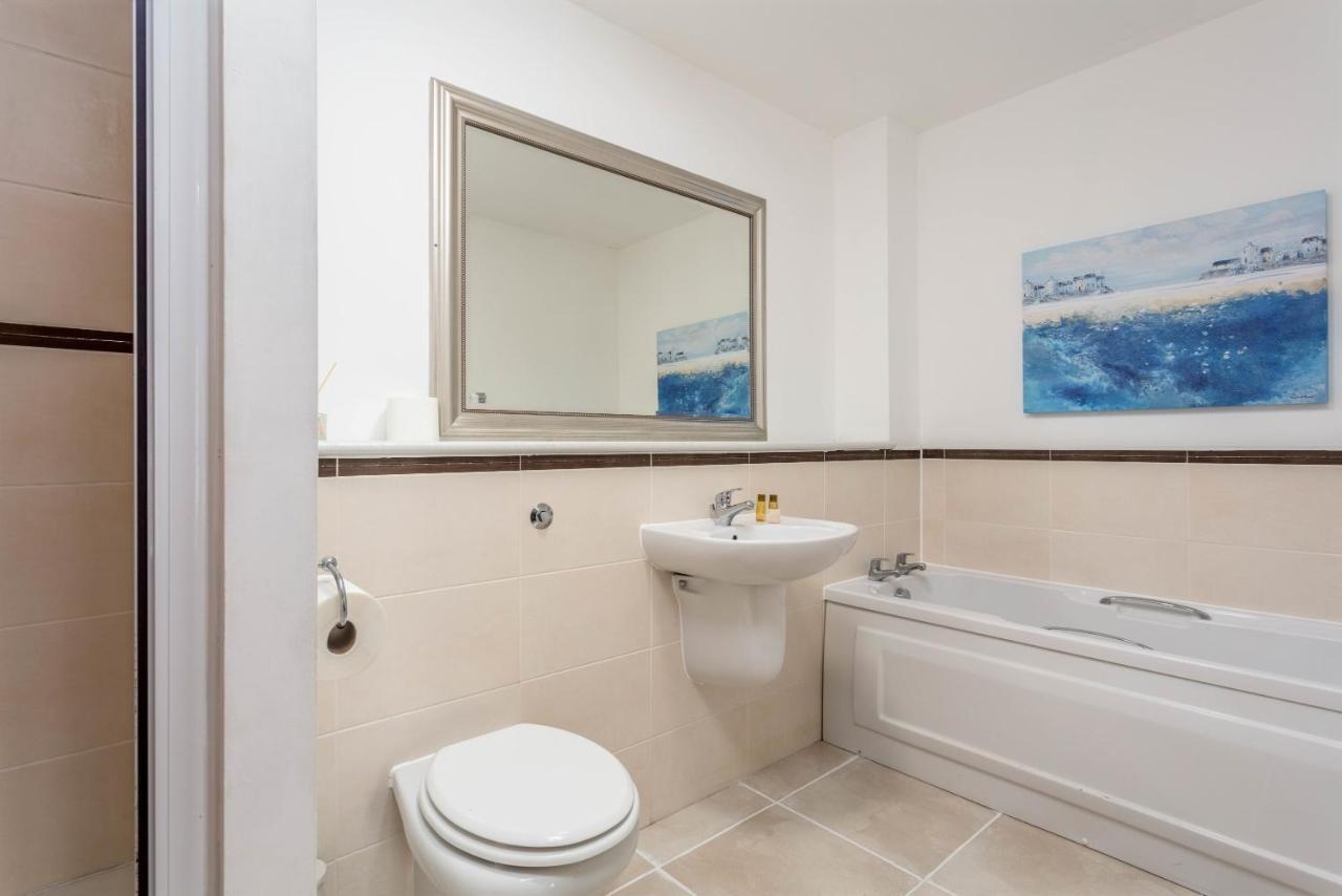 No27 The Barclay - Donnini Apartments Kilmarnock Dış mekan fotoğraf